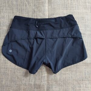 Lululemon speed up shorts size 4